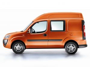Fiat Doblo Cargo High Roof 2005 года